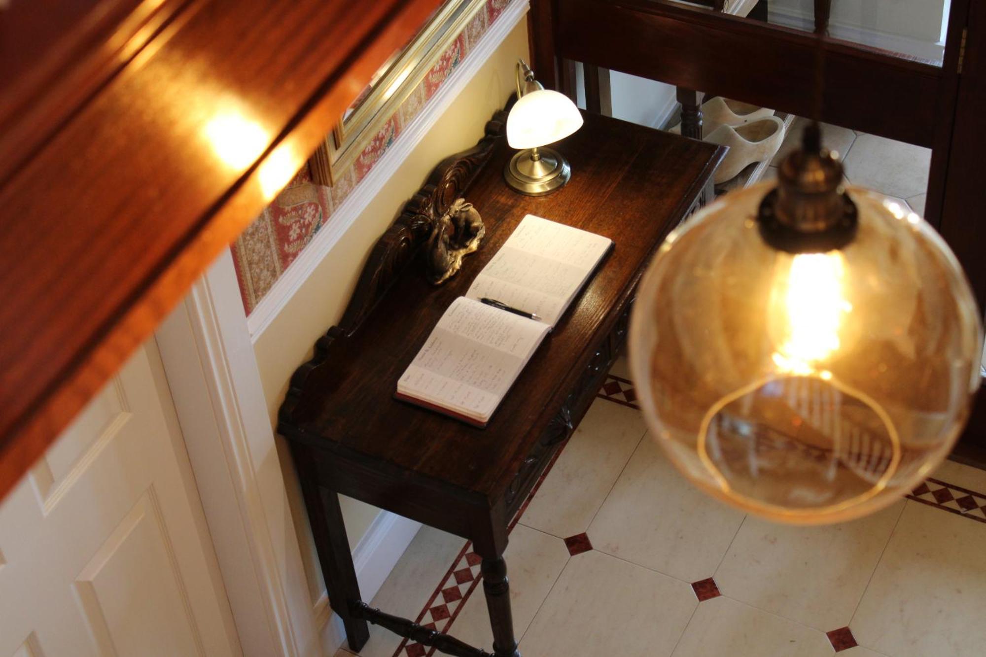Carnalbanagh House Bed & Breakfast 3*