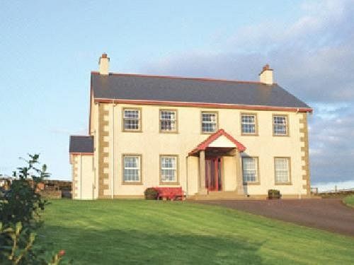 Carnalbanagh House 3* Portstewart
