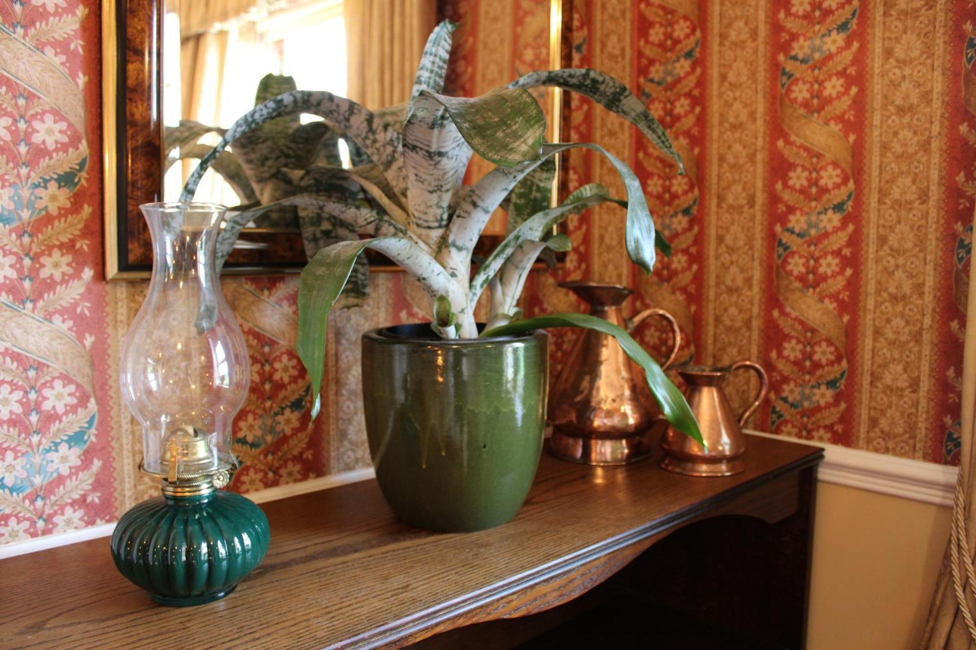 Bed & Breakfast Carnalbanagh House 3*