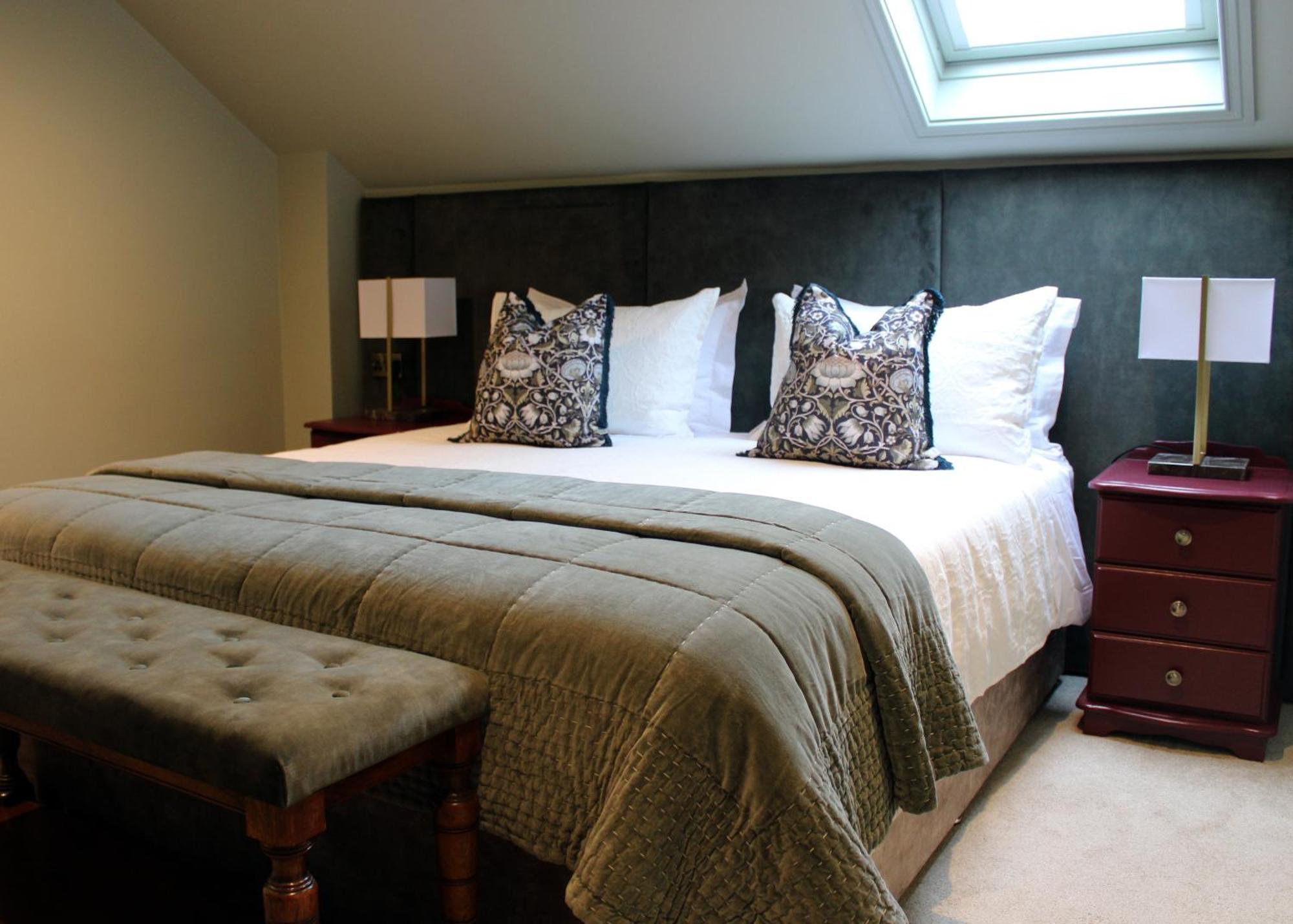 Carnalbanagh House Bed & Breakfast